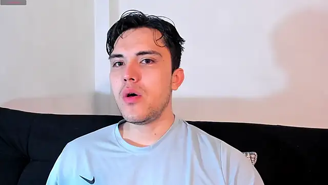 Snapshot of jasonxd9898 chatting on January 11, 2026, 2:35 pm jasonxd9898 online show from January 11, 2026, 2:35 pm