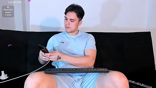 Snapshot of jasonxd9898 chatting on September 30, 2025, 1:22 am jasonxd9898 online show from September 30, 2025, 1:22 am