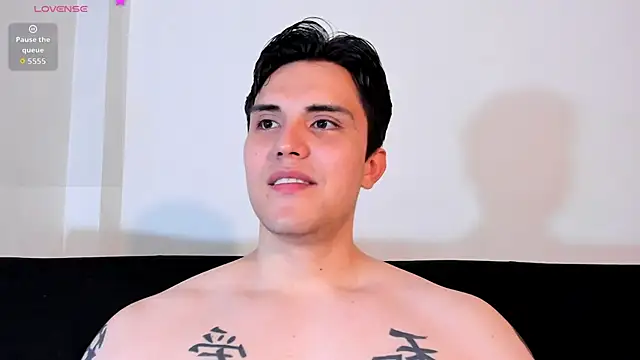 Snapshot of jasonxd9898 chatting on December 15, 2025, 3:12 am jasonxd9898 online show from December 15, 2025, 3:12 am