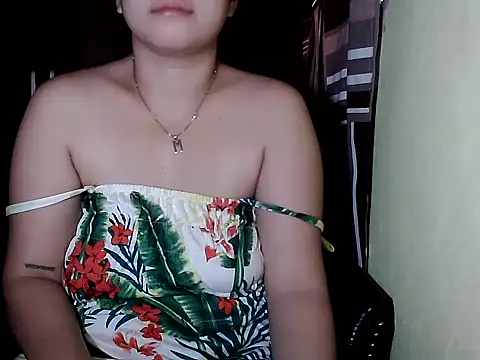 mimi15 online show from February 22, 2026, 11:06 pm