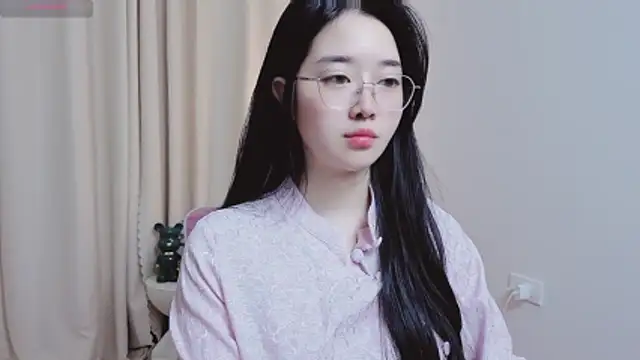 Miu-999 online show from March 3, 2026, 3:02 am