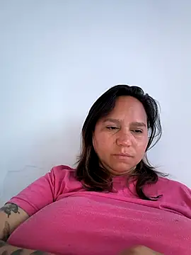 Snapshot of haashkyo chatting on January 7, 2026, 2:11 pm haashkyo online show from January 7, 2026, 2:11 pm