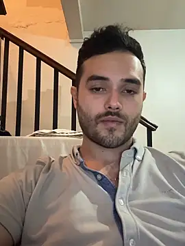 acmello83 online show from April 18, 2026, 7:58 pm