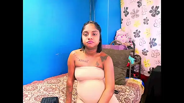 Snapshot of indiansumaya chatting on October 21, 2025, 6:13 am indiansumaya online show from October 21, 2025, 6:13 am