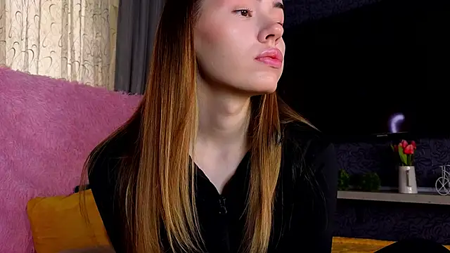 Snapshot of telari0l0ve chatting on February 25, 2026, 9:31 am telari0l0ve online show from February 25, 2026, 9:31 am