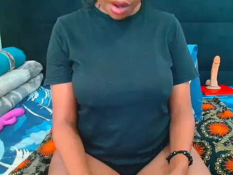 CreamySexyPussy online show from November 5, 2025, 9:23 am