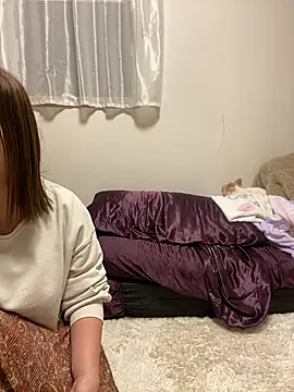 h415a812 online show from November 29, 2025, 1:11 pm