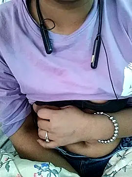 Kavya Rathore online show from November 26, 2025, 5:18 am