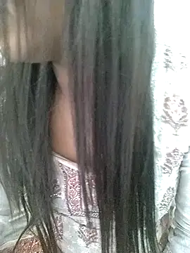 Kavya Rathore online show from November 19, 2025, 4:56 am