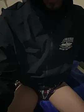 Yasar-Xxxl online show from February 21, 2026, 4:47 am