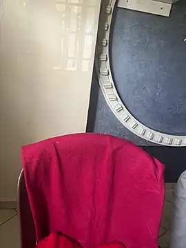 Yasar-Xxxl online show from February 13, 2026, 2:28 pm