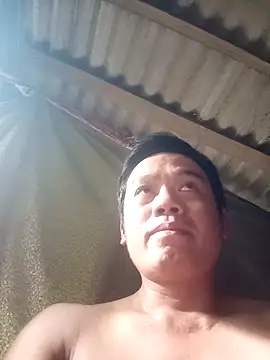 DungLuongg online show from September 18, 2025, 5:54 am