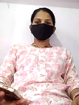 poojam93 online show from October 8, 2025, 2:02 am