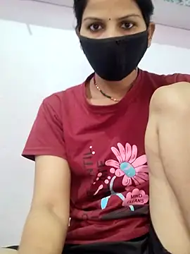 poojam93 online show from November 6, 2025, 1:53 am