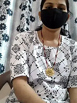 poojam93 online show from April 5, 2026, 2:07 am