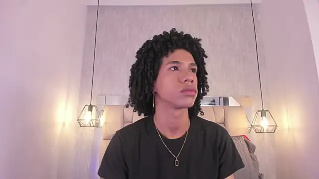 Snapshot of Johan_gz_ chatting on February 6, 2026, 11:50 am Johan gz online show from February 6, 2026, 11:50 am