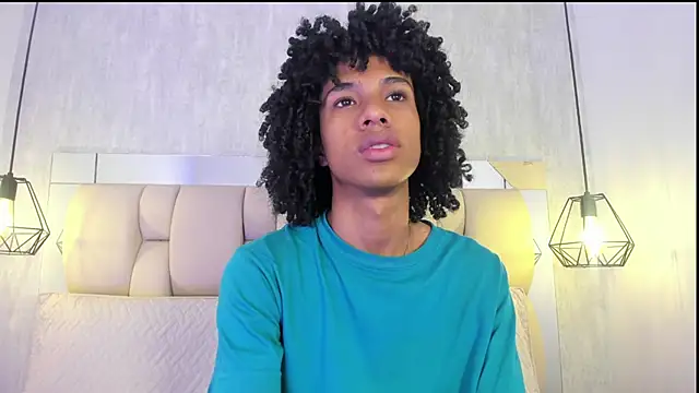 Snapshot of Johan_gz_ chatting on February 20, 2026, 11:45 am Johan gz online show from February 20, 2026, 11:45 am