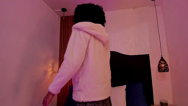 Johan gz  online show from April 18, 2026, 11:34 am