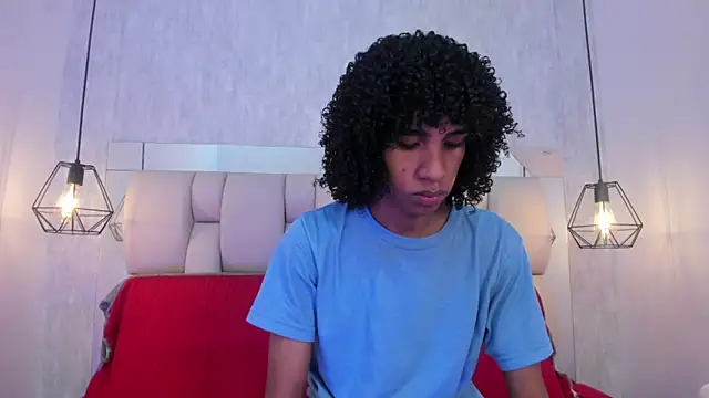 Snapshot of Johan_gz_ chatting on February 9, 2026, 11:41 am Johan gz online show from February 9, 2026, 11:41 am