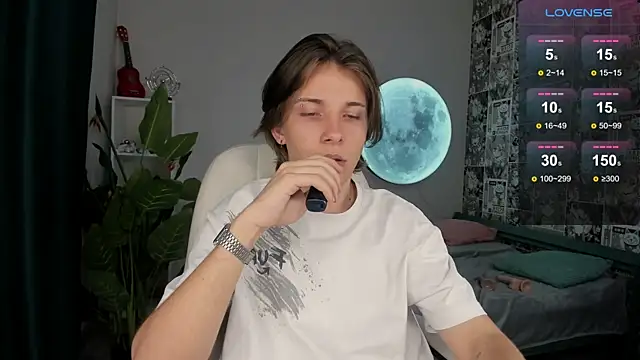 Robby Manson online show from September 11, 2025, 9:04 pm