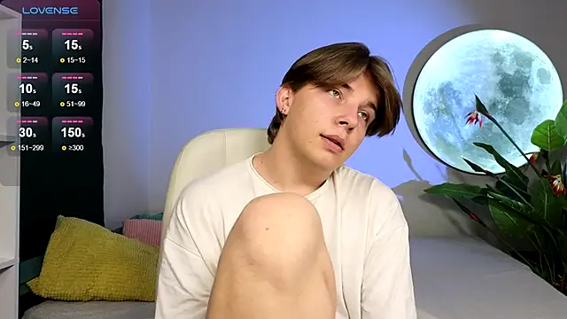 Robby Manson online show from October 6, 2025, 2:40 pm