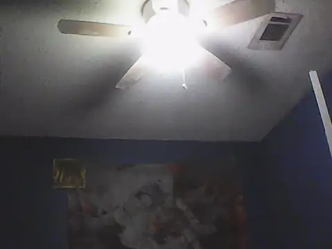 Snapshot of sarahkat86 chatting on October 30, 2025, 12:53 am sarahkat86 online show from October 30, 2025, 12:53 am