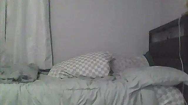 sarahkat86 online show from March 23, 2026, 12:11 am