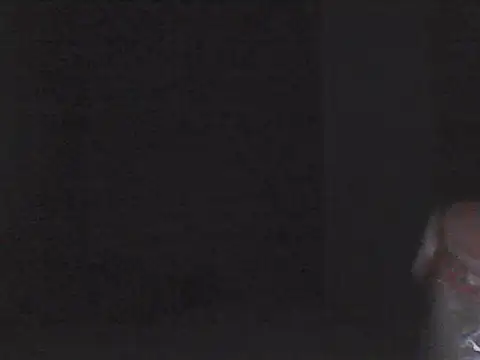 Snapshot of sarahkat86 chatting on October 12, 2025, 10:27 am sarahkat86 online show from October 12, 2025, 10:27 am