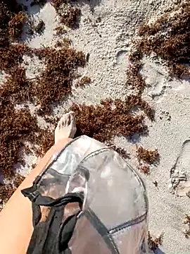 Snapshot of sarahkat86 chatting on October 8, 2025, 12:39 pm sarahkat86 online show from October 8, 2025, 12:39 pm