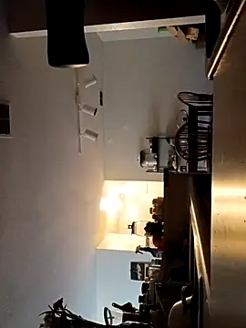 sarahkat86 online show from February 23, 2026, 4:29 pm