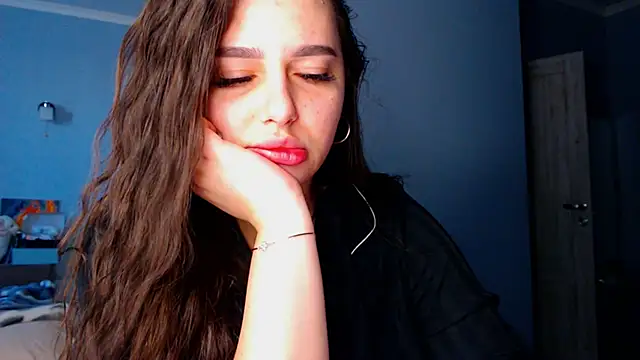 Snapshot of NikiWhite chatting on October 17, 2025, 9:01 am NikiWhite online show from October 17, 2025, 9:01 am