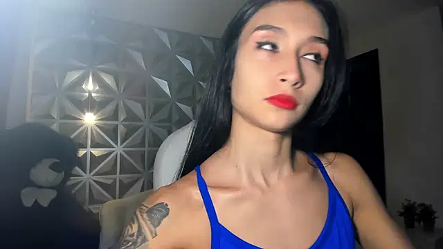 hellen tease online show from November 27, 2025, 1:11 pm