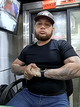 Catire10  online show from November 10, 2025, 4:34 pm