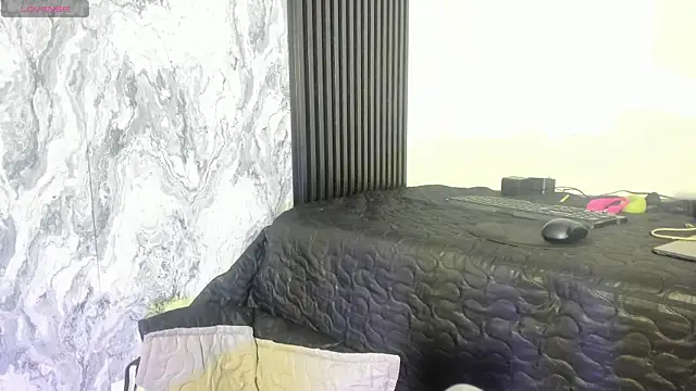 Snapshot of GisellHolden_ chatting on September 13, 2025, 4:45 am GisellHolden online show from September 13, 2025, 4:45 am