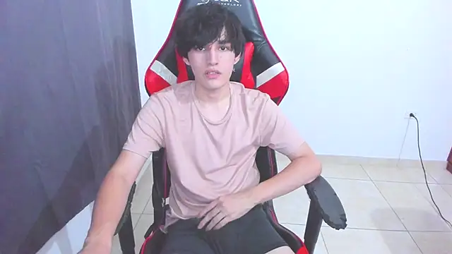 Snapshot of eren_188 chatting on November 8, 2025, 3:10 am eren 188 online show from November 8, 2025, 3:10 am