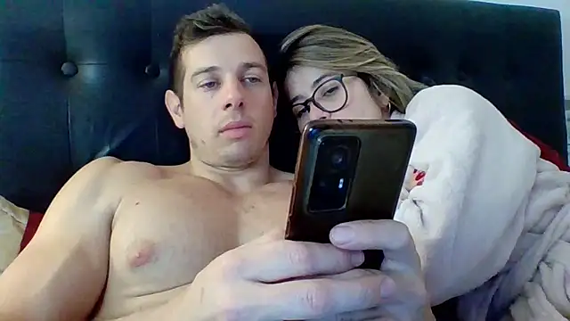 luca23millo90 online show from September 25, 2025, 3:23 am