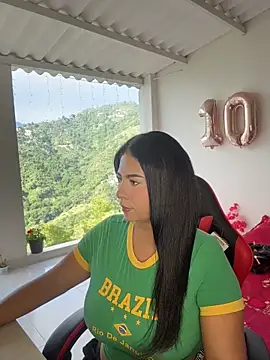 samanthahut1 online show from May 19, 2026, 9:11 pm