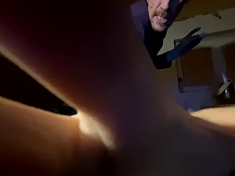 Snapshot of Salon1986 chatting on January 8, 2026, 6:19 am Salon1986 online show from January 8, 2026, 6:19 am