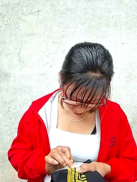 ngocngoc cute online show from October 7, 2025, 1:17 am