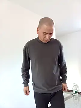 CWQ123 online show from November 4, 2025, 8:07 am