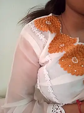 Neha Tyagi online show from November 2, 2025, 5:23 am