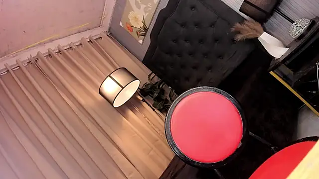 Snapshot of asiangorgeouspetite chatting on November 9, 2025, 2:59 am asiangorgeouspetite online show from November 9, 2025, 2:59 am