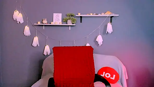 lilith diva online show from November 1, 2025, 7:52 pm