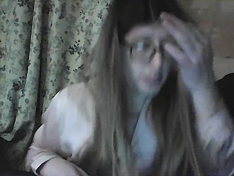 cdsissy1777 online show from November 2, 2025, 1:10 am