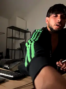 Gipsyboysteve online show from September 26, 2025, 1:45 am