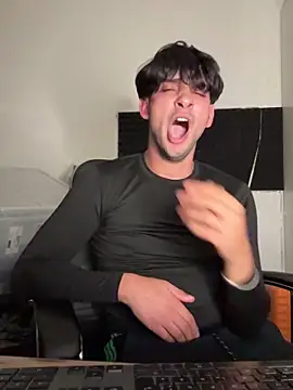 Gipsyboysteve online show from October 13, 2025, 10:54 pm