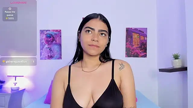 Snapshot of shizuka_84 chatting on November 25, 2025, 11:10 am shizuka 84 online show from November 25, 2025, 11:10 am