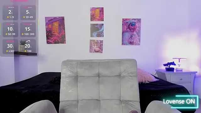 Snapshot of shizuka_84 chatting on September 18, 2025, 11:35 am shizuka 84 online show from September 18, 2025, 11:35 am