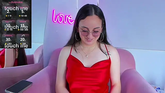 Snapshot of selene_swee chatting on November 13, 2025, 6:45 pm selene swee online show from November 13, 2025, 6:45 pm