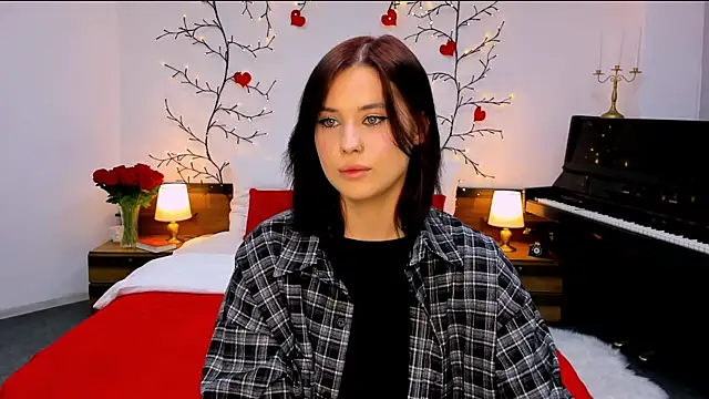 Snapshot of lil_angel_ chatting on October 18, 2025, 8:49 am lil angel online show from October 18, 2025, 8:49 am